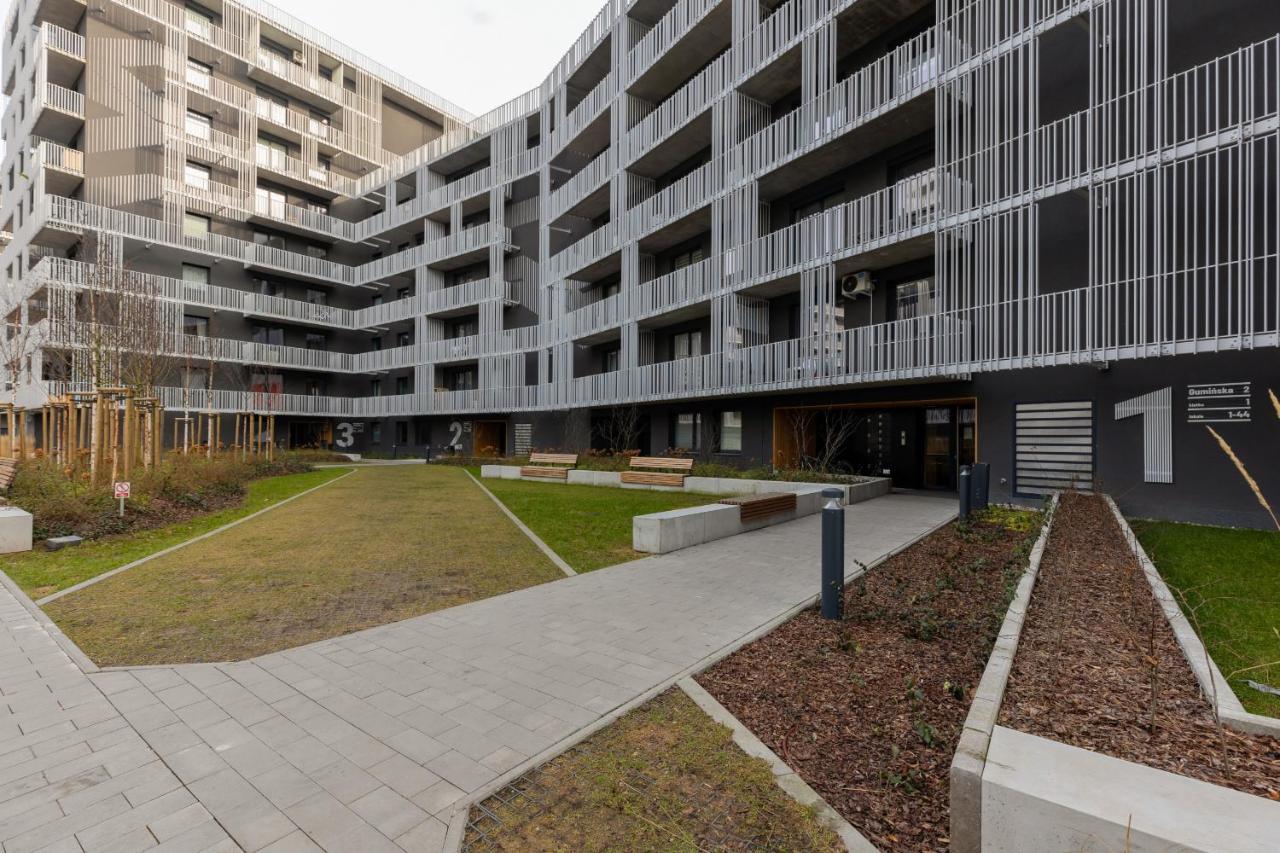 Stacja Wola Apartments With Parking By Noclegi Renters Warschau Buitenkant foto