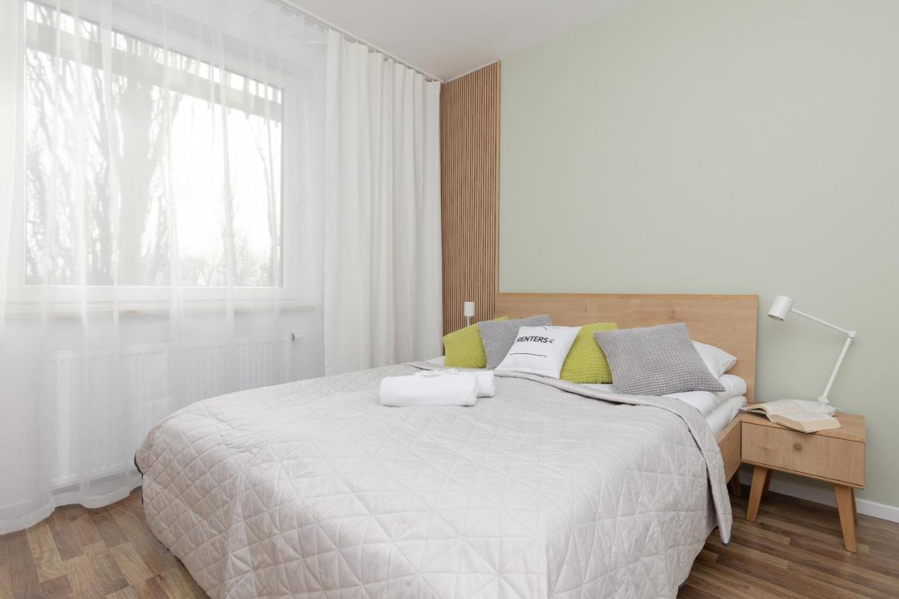 Stacja Wola Apartments With Parking By Noclegi Renters Warschau Buitenkant foto